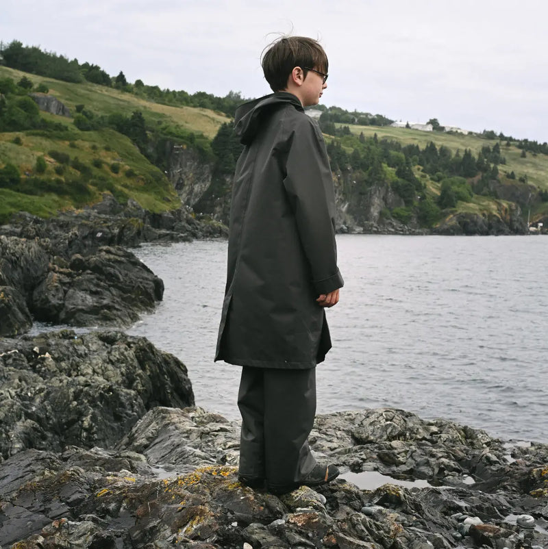 Balmacaan Raincoat - Obsidian